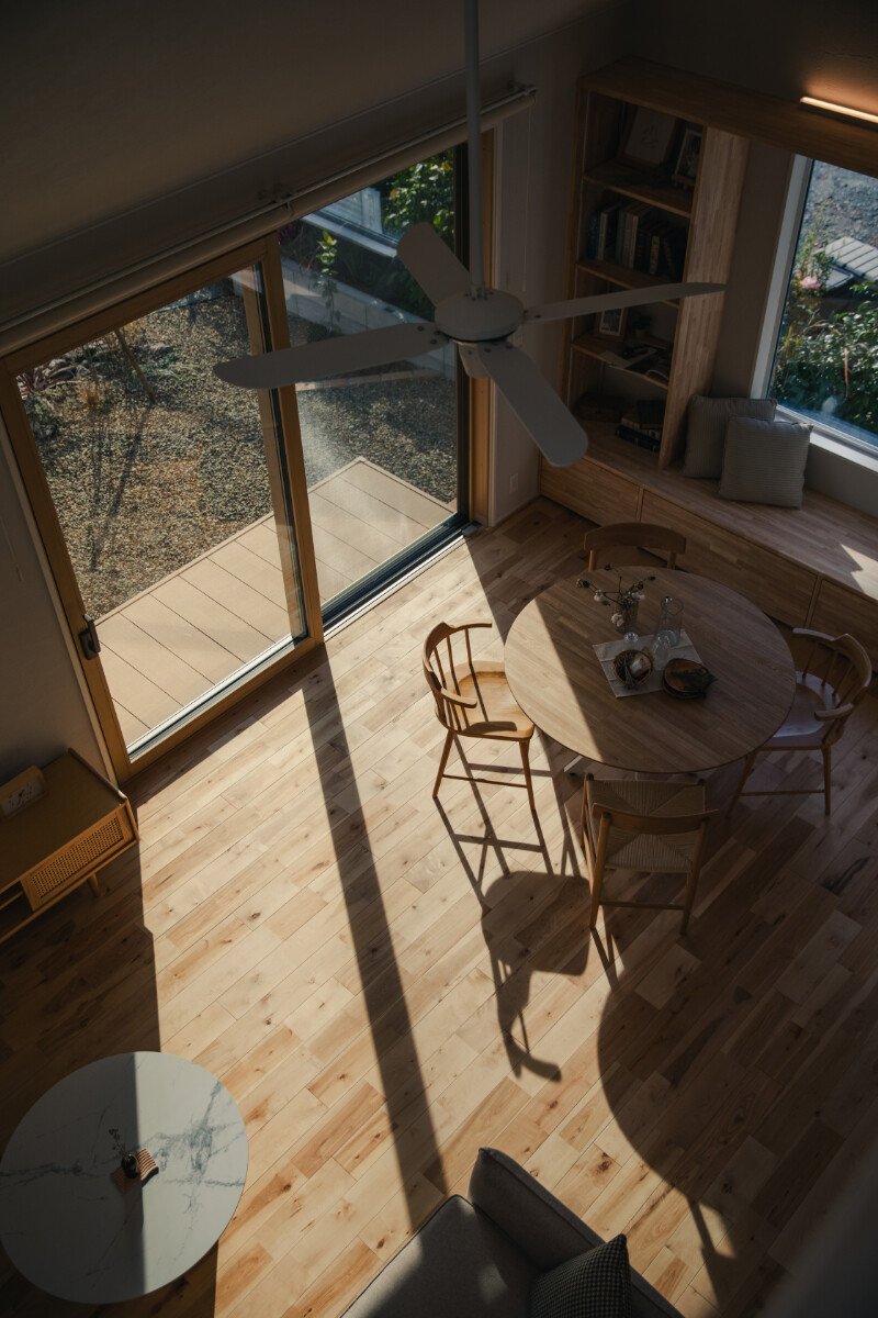 自然と調和した開放的な空間